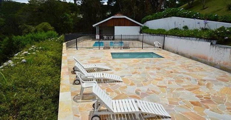 Imagem Apartamento com 4 Quartos à Venda, 500 m² em Alto Do Capivari - Campos Do Jordão Imagem Apartamento com 4 Quartos à Venda, 500 m² em Alto Do Capivari - Campos Do Jordão