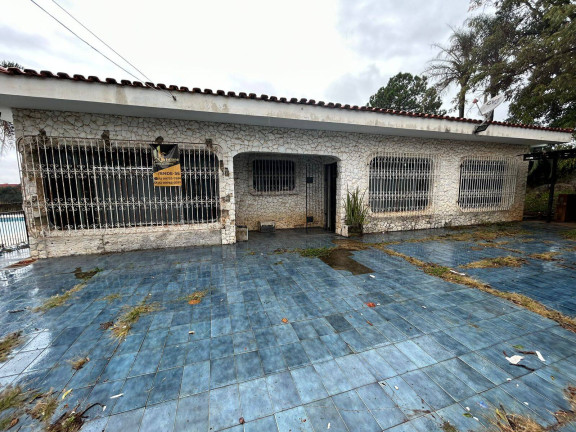 Casa com 5 Quartos à Venda,  em Jardim Toledo - Votorantim