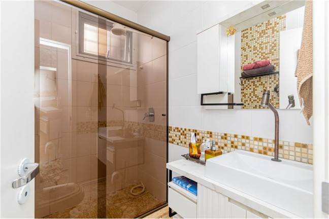 Imagem Casa com 2 Quartos à Venda, 108 m² em Lomba Do Pinheiro - Porto Alegre Imagem Casa com 2 Quartos à Venda, 108 m² em Lomba Do Pinheiro - Porto Alegre