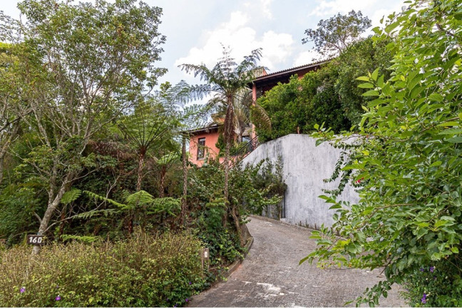 Imagem Casa com 4 Quartos à Venda, 291 m² em Jardim Indaiá - Embu Das Artes Imagem Casa com 4 Quartos à Venda, 291 m² em Jardim Indaiá - Embu Das Artes
