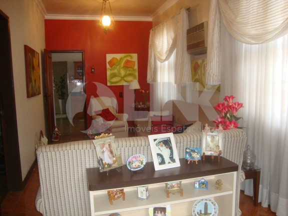 Imagem Casa com 2 Quartos à Venda, 190 m² em Jardim Floresta - Porto Alegre Imagem Casa com 2 Quartos à Venda, 190 m² em Jardim Floresta - Porto Alegre