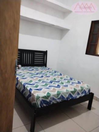 Imagem Imóvel com 2 Quartos à Venda, 7.000 m² em Monguagua - Praia Grande