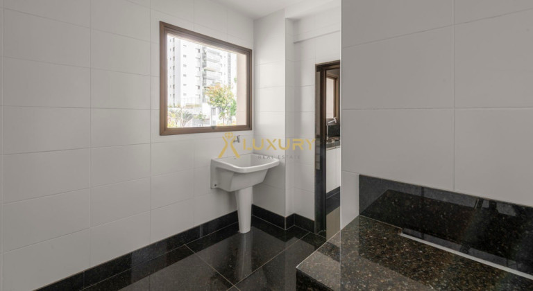 Imagem Imóvel com 4 Quartos à Venda, 162 m² em Sion - Belo Horizonte Imagem Imóvel com 4 Quartos à Venda, 162 m² em Sion - Belo Horizonte
