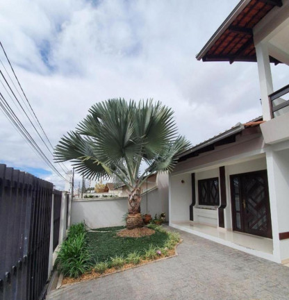 Imagem Casa com 4 Quartos à Venda, 340 m² em Costa E Silva - Joinville