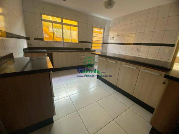 Imagem Sobrado com 3 Quartos à Venda, 264 m² em Vila São João Batista - Guarulhos Imagem Sobrado com 3 Quartos à Venda, 264 m² em Vila São João Batista - Guarulhos