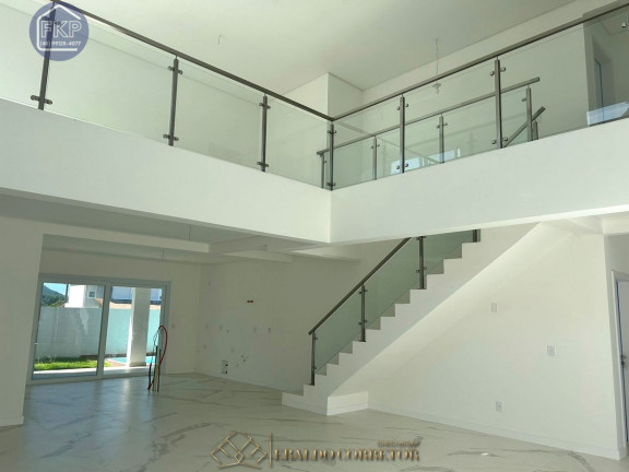 Imagem Casa com 4 Quartos à Venda, 606 m² em Ingleses Do Rio Vermelho - Florianópolis