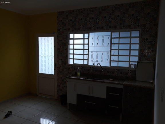 Imagem Casa com 2 Quartos à Venda, 150 m² em Jardim Residencial Santa Cruz - Tatuí Imagem Casa com 2 Quartos à Venda, 150 m² em Jardim Residencial Santa Cruz - Tatuí
