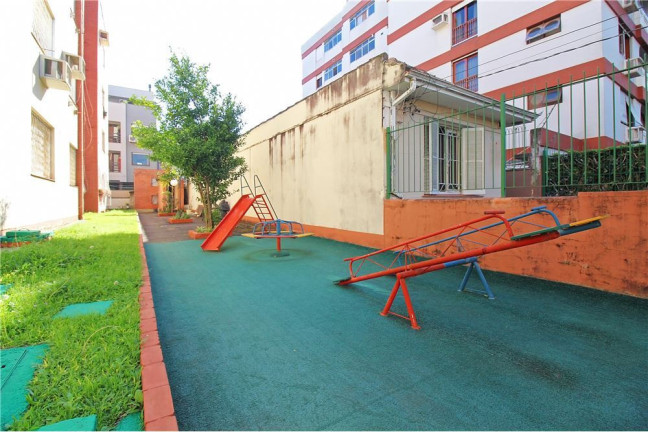 Imagem Apartamento com 3 Quartos à Venda, 78 m² em Menino Deus - Porto Alegre Imagem Apartamento com 3 Quartos à Venda, 78 m² em Menino Deus - Porto Alegre