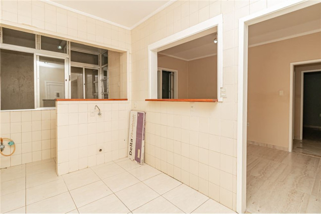 Imagem Imóvel com 1 Quarto à Venda, em Bom Fim - Porto Alegre Imagem Imóvel com 1 Quarto à Venda, em Bom Fim - Porto Alegre