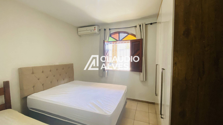 Imagem Casa com 4 Quartos à Venda, 200 m² em Santa Mônica - Feira De Santana Imagem Casa com 4 Quartos à Venda, 200 m² em Santa Mônica - Feira De Santana