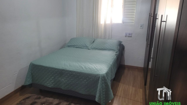 Imagem Casa com 3 Quartos à Venda, 80 m² em Santa Luzia - Bragança Paulista Imagem Casa com 3 Quartos à Venda, 80 m² em Santa Luzia - Bragança Paulista
