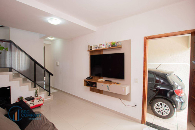 Imagem Sobrado com 3 Quartos à Venda, 126 m² em Orfãs - Ponta Grossa Imagem Sobrado com 3 Quartos à Venda, 126 m² em Orfãs - Ponta Grossa