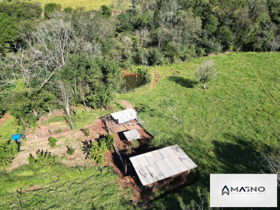 Imagem Chácara com 2 Quartos à Venda, 36.000 m² em Centro - Lindoeste