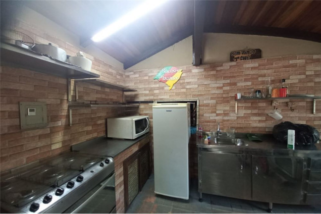 Imagem Casa com 2 Quartos à Venda, em Jardim Sabará - Porto Alegre Imagem Casa com 2 Quartos à Venda, em Jardim Sabará - Porto Alegre