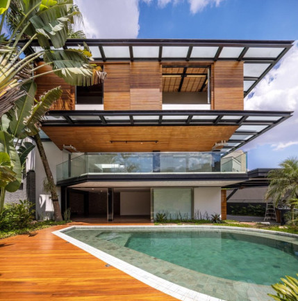 Casa com 4 Quartos à Venda, 661 m² em Jardim Vitória Régia - São Paulo
