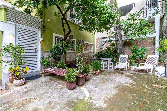 Imagem Casa de Condomínio com 4 Quartos à Venda, 525 m² em Humaita - Rio De Janeiro