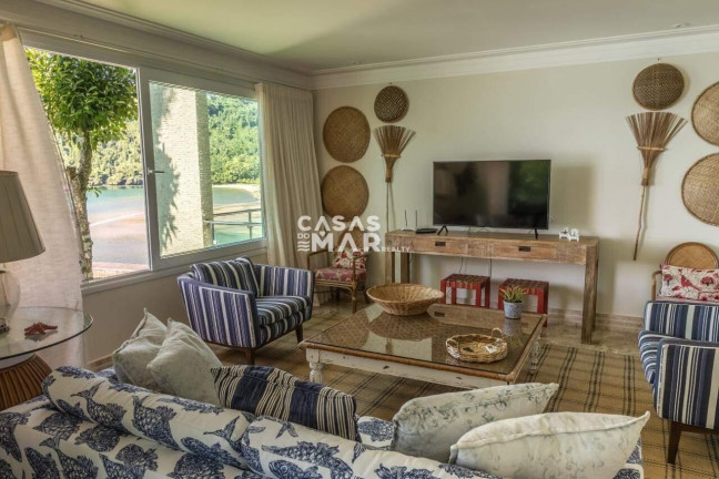 Imagem Imóvel com 16 Quartos à Venda, 2.800 m² em Piraquara (cunhambebe) - Angra Dos Reis Imagem Imóvel com 16 Quartos à Venda, 2.800 m² em Piraquara (cunhambebe) - Angra Dos Reis