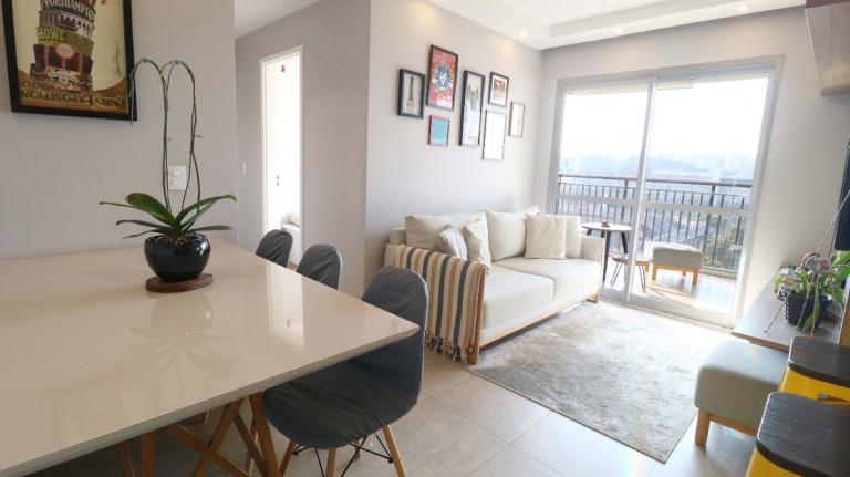 Apartamento com 2 Quartos à Venda, 59 m² em Vila Anastácio - São Paulo