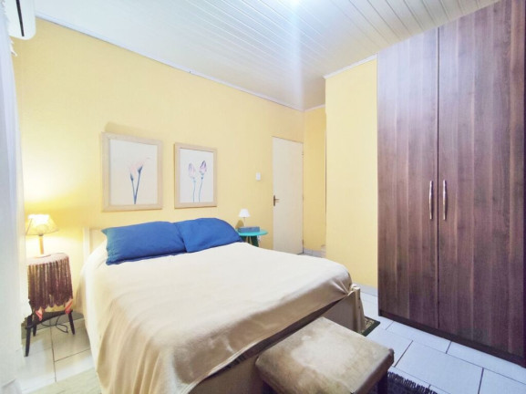 Imagem Casa com 2 Quartos à Venda, 121 m² em Partenon - Porto Alegre Imagem Casa com 2 Quartos à Venda, 121 m² em Partenon - Porto Alegre