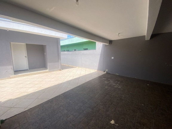 Imagem Casa com 3 Quartos à Venda, 136 m² em Centro - Suzano Imagem Casa com 3 Quartos à Venda, 136 m² em Centro - Suzano
