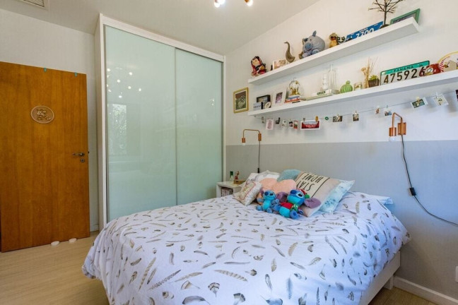 Imagem Casa de Condomínio com 4 Quartos à Venda, 378 m² em João Paulo - Florianópolis Imagem Casa de Condomínio com 4 Quartos à Venda, 378 m² em João Paulo - Florianópolis