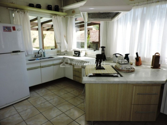 Imagem Casa com 3 Quartos à Venda, 400 m² em Euroville - Carapicuíba