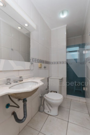 Imagem Apartamento com 3 Quartos à Venda, 120 m² em Moinhos De Vento - Porto Alegre Imagem Apartamento com 3 Quartos à Venda, 120 m² em Moinhos De Vento - Porto Alegre