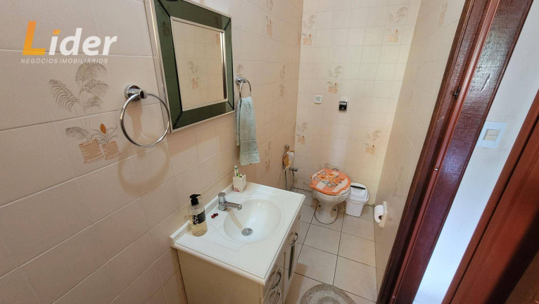 Imagem Casa com 3 Quartos à Venda, 281 m² em Bom Clima - Juiz De Fora