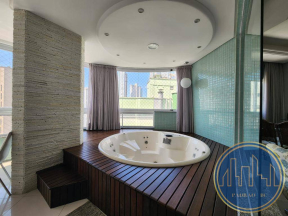 Imagem Apartamento com 4 Quartos para Temporada,  em Centro - Balneário Camboriú
