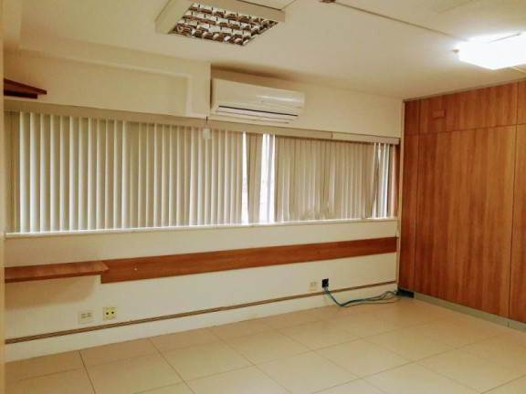 Imagem Imóvel para Alugar, 220 m² em Granja Dos Cavaleiros - Macaé Imagem Imóvel para Alugar, 220 m² em Granja Dos Cavaleiros - Macaé