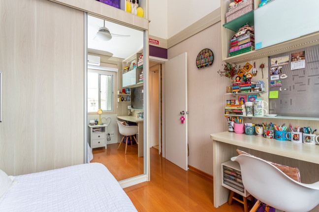 Imagem Casa com 2 Quartos à Venda, em Sarandi - Porto Alegre Imagem Casa com 2 Quartos à Venda, em Sarandi - Porto Alegre