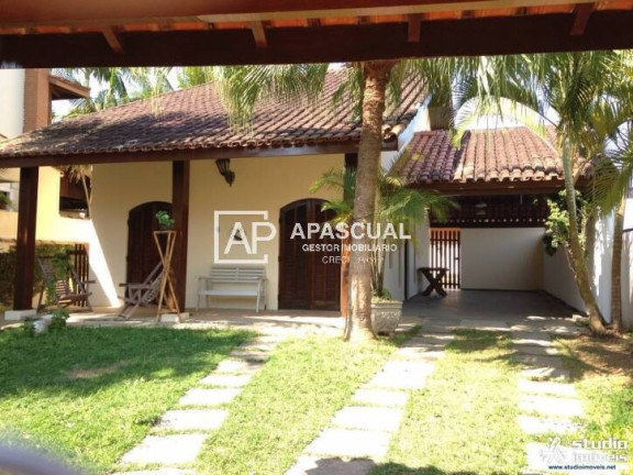 Imagem Casa com 3 Quartos à Venda, 290 m² em Caraguatatuba Imagem Casa com 3 Quartos à Venda, 290 m² em Caraguatatuba