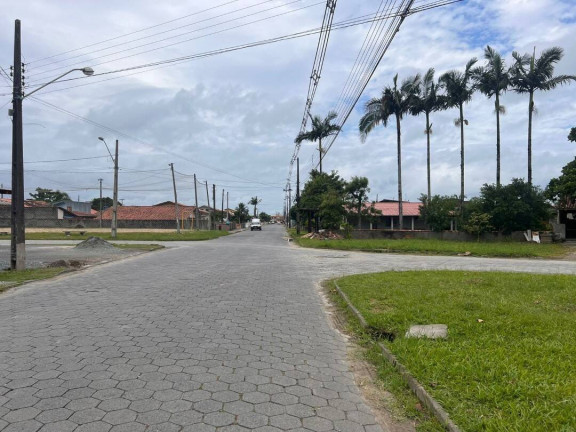 Imagem Casa com 2 Quartos à Venda, 90 m² em Centro - Balneário Barra Do Sul Imagem Casa com 2 Quartos à Venda, 90 m² em Centro - Balneário Barra Do Sul