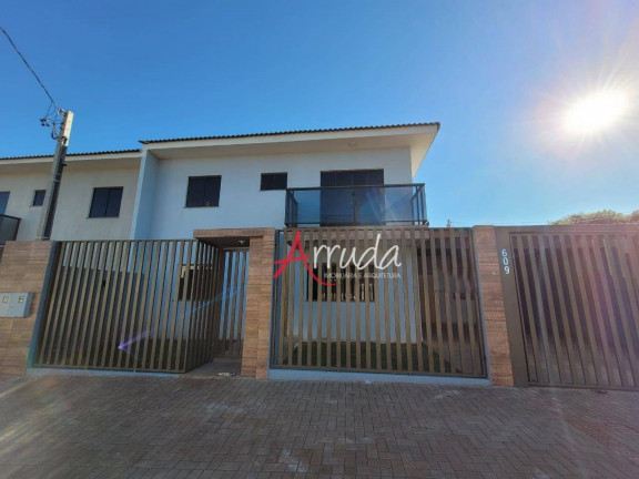 Sobrado com 3 Quartos à Venda, 140 m² em Pioneiros Catarinenses - Cascavel
