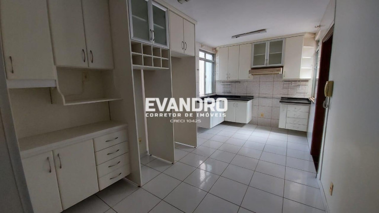 Imagem Apartamento com 3 Quartos à Venda, 123 m² em Quilombo - Cuiabá Imagem Apartamento com 3 Quartos à Venda, 123 m² em Quilombo - Cuiabá
