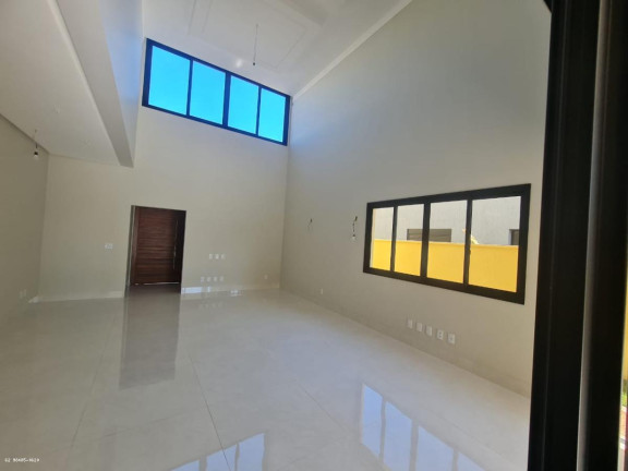 Imagem Casa com 3 Quartos à Venda, 218 m² em Residencial Goiânia Golfe Clube - Goiânia