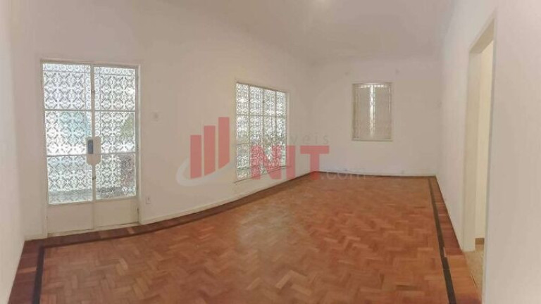 Imagem Apartamento com 4 Quartos à Venda, 205 m² em Icaraí - Niterói