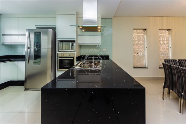 Imagem Casa com 3 Quartos à Venda, 302 m² em Sítio Da Figueira - São Paulo Imagem Casa com 3 Quartos à Venda, 302 m² em Sítio Da Figueira - São Paulo