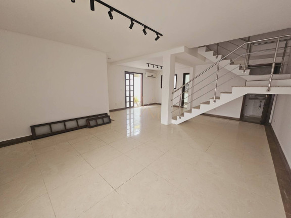 Casa com 3 Quartos à Venda, 145 m² em Aparecida - Santos