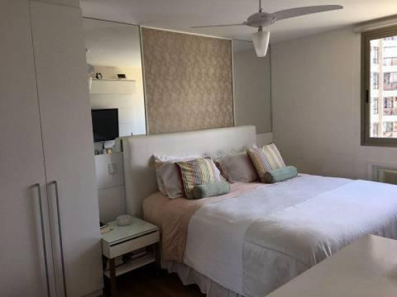 Imagem Apartamento com 4 Quartos à Venda, 182 m² em Barra Da Tijuca - Rio De Janeiro Imagem Apartamento com 4 Quartos à Venda, 182 m² em Barra Da Tijuca - Rio De Janeiro