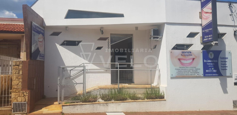 Imagem Casa com 4 Quartos à Venda, 800 m² em Centro - Itapetininga