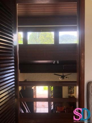 Imagem Casa com 3 Quartos à Venda, 161 m² em Enseada - Ubatuba