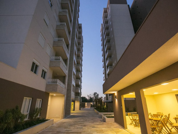 Imagem Apartamento com 2 Quartos à Venda, 66 m² em Jardim Guanabara - Jundiai