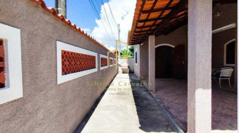 Imagem Casa com 3 Quartos à Venda, 170 m² em Araruama