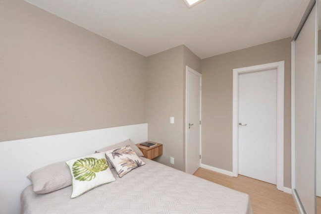 Imagem Apartamento com 3 Quartos à Venda, 65 m² em Petrópolis - Porto Alegre