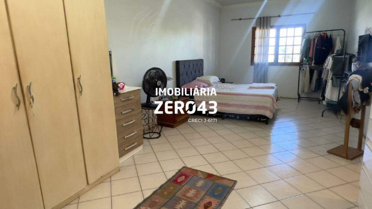 Imagem Casa com 3 Quartos à Venda, 280 m² em Messiânico - Londrina Imagem Casa com 3 Quartos à Venda, 280 m² em Messiânico - Londrina