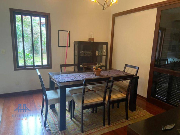 Imagem Casa com 4 Quartos à Venda, 239 m² em Itacorubi - Florianópolis Imagem Casa com 4 Quartos à Venda, 239 m² em Itacorubi - Florianópolis