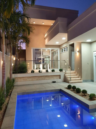 Imagem Casa com 3 Quartos à Venda, 438 m² em Ribeirão Do Lipa - Cuiabá Imagem Casa com 3 Quartos à Venda, 438 m² em Ribeirão Do Lipa - Cuiabá