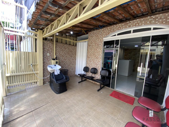 Imagem Sobrado com 3 Quartos à Venda, 128 m²
