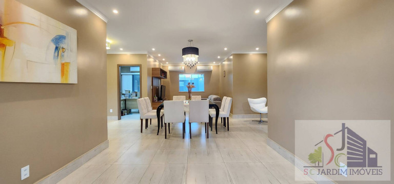 Imagem Casa com 4 Quartos à Venda, 283 m² em Adrianópolis - Manaus